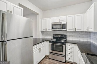 405 Philip Blvd in Lawrenceville, GA - Building Photo - Building Photo