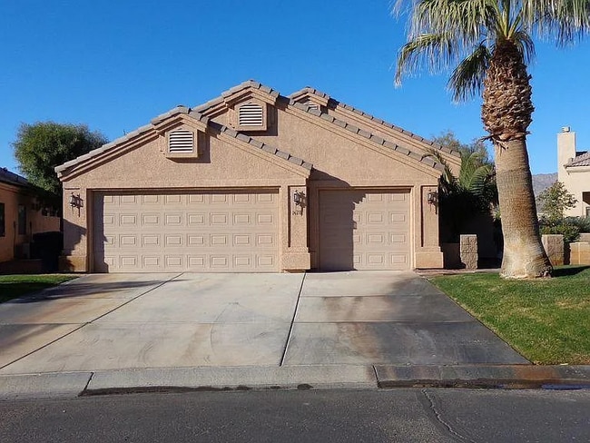 property at 1428 Palm Terrace