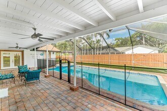 20777 Soneto Dr in Boca Raton, FL - Building Photo - Building Photo