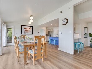 1008 Challenger in Lakeway, TX - Building Photo - Building Photo