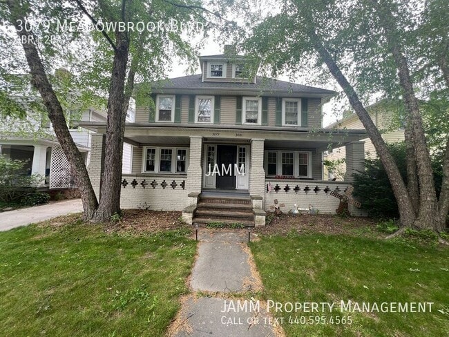 property at 3079 Meadowbrook Blvd
