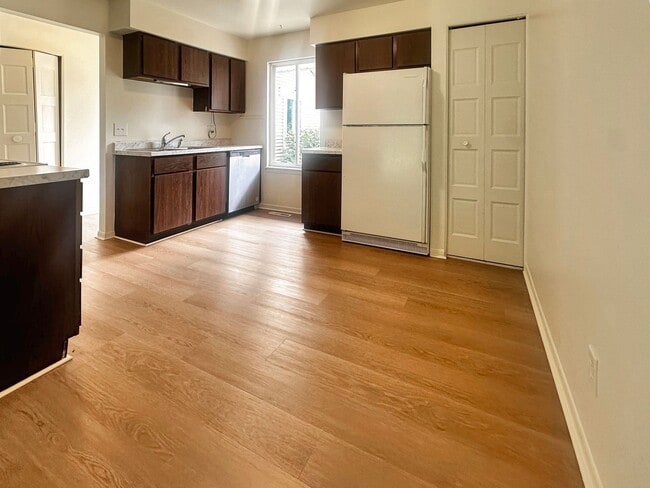 4830 Norfolk Cir in Portage, MI - Building Photo - Building Photo