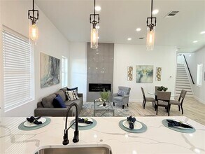 1505 Fordham Rd in Dallas, TX - Building Photo - Building Photo