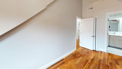 544 Whitney Ave in New Haven, CT - Building Photo - Building Photo