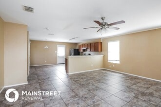 1622 Sax Leigh Dr, Unit 561 in Dallas, TX - Foto de edificio - Building Photo