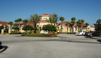 Villanova at Hunter's Creek Apartments in Orlando, FL - Foto de edificio - Building Photo