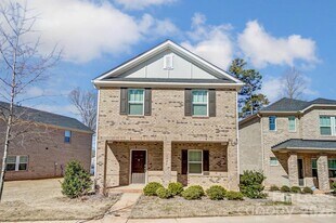 3026 Lisburn St in Mint Hill, NC - Building Photo