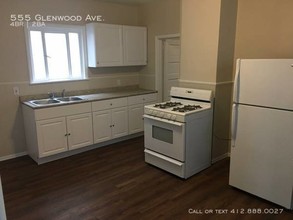 555 Glenwood Ave-Unit -555 in Ambridge, PA - Building Photo - Building Photo