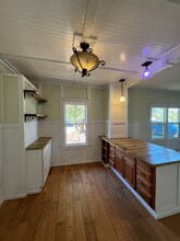 3534 Haines Rd N in St. Petersburg, FL - Foto de edificio - Building Photo