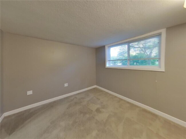 3820 Union Terrace Ln N in Minneapolis, MN - Building Photo - Building Photo