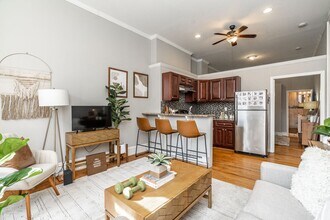 1927 Spring Garden St in Philadelphia, PA - Building Photo - Building Photo