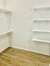 1324 5th Ave, Unit 3 in Watervliet, NY - Foto de edificio - Building Photo