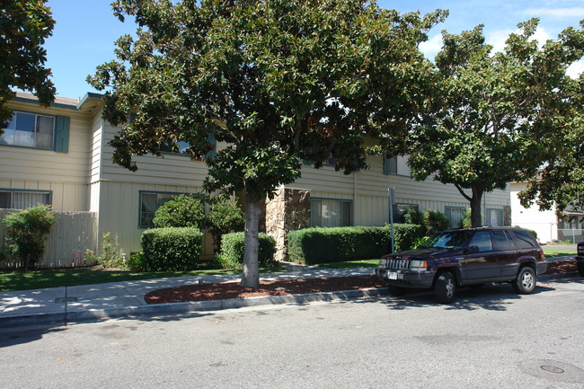 3195 Pearl Ave in San Jose, CA - Building Photo - Building Photo