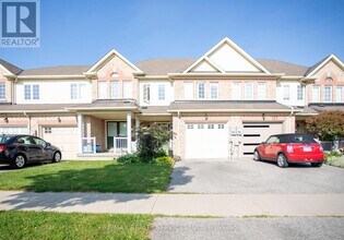 129 Dewell Crescent in Courtice, ON - Building Photo - Building Photo