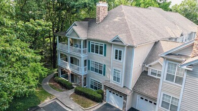 217 Edinburgh Ct in Alpharetta, GA - Building Photo - Building Photo