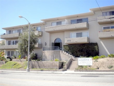 Sandpiper 2 in Redondo Beach, CA - Building Photo