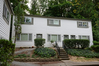 Hillside Townhouses in Portland, OR - Building Photo - Building Photo