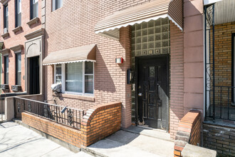 814 Washington St in Hoboken, NJ - Building Photo - Building Photo