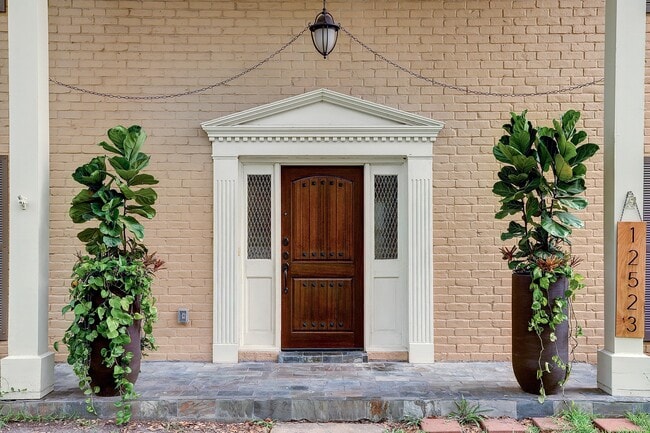 property at 12523 Briar Forest Dr