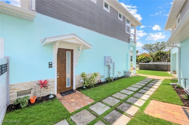 property at 27088 Del Ln