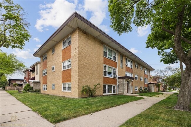 property at 9254 S Euclid Ave