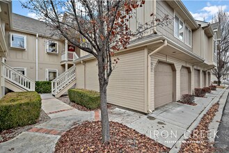 5116 S Surprise Way-Unit -Unit 103 in Boise, ID - Building Photo - Building Photo