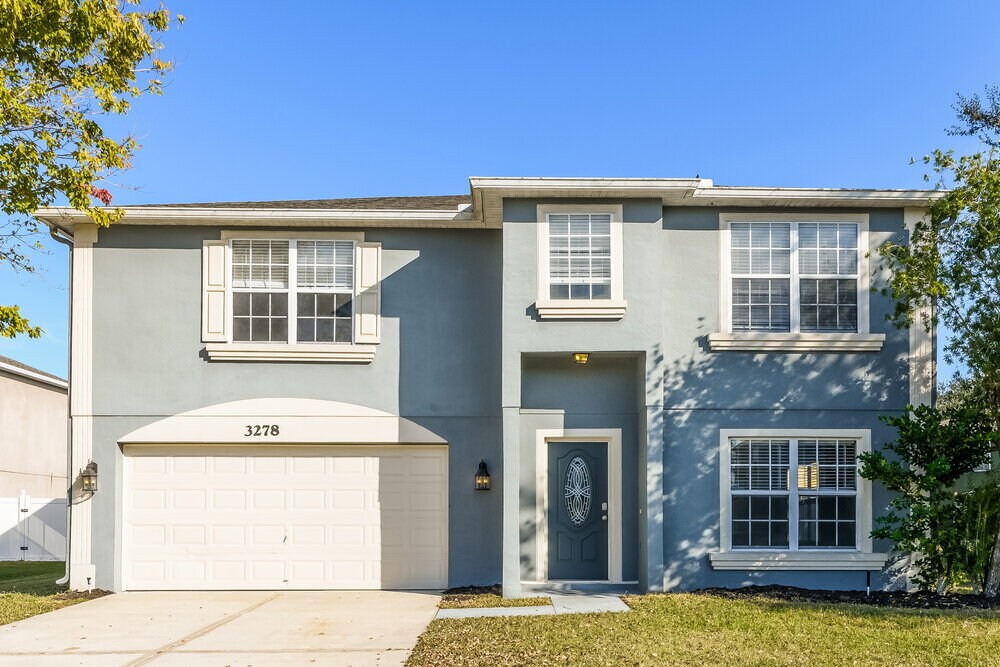 3278 Amberley Park Cir in Kissimmee, FL - Foto de edificio