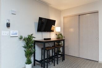 The Ridge at Chestnut Hill in Columbus, OH - Building Photo - Interior Photo