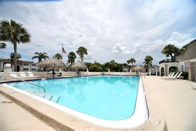 337 S McMullen Booth Rd, Unit Bedroom 2 private in Clearwater, FL - Building Photo - Building Photo