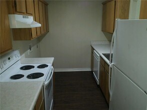 334 Graystone Cir in Centerton, AR - Building Photo - Building Photo