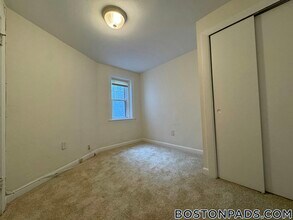 1223 Beacon St in Brookline, MA - Building Photo - Building Photo