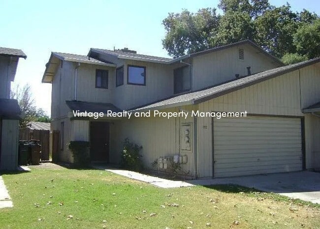 property at 152 Adobe Ct