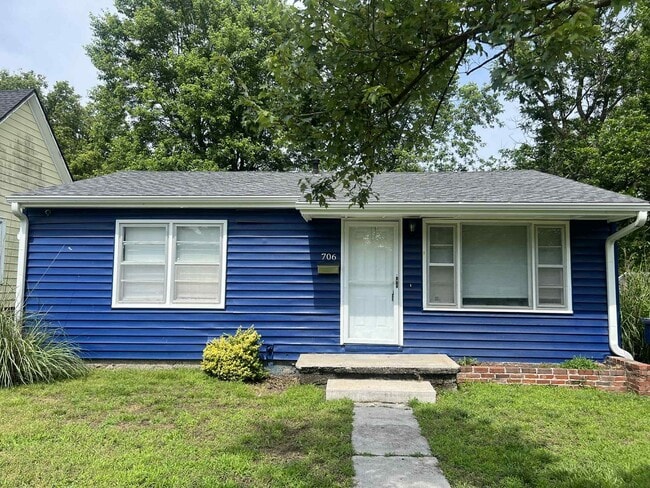 property at 706 N Pennsylvania St