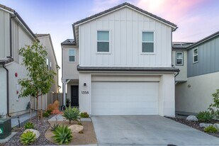 1358 Blue Port Wy, Unit 3914 in Oceanside, CA - Building Photo