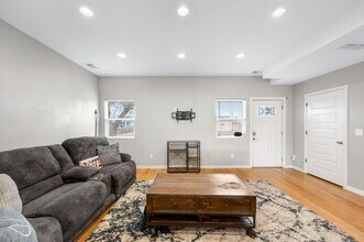 5803 Poplar St in Commerce City, CO - Building Photo - Building Photo