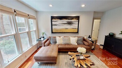 415 W 8th St in Charlotte, NC - Building Photo - Building Photo
