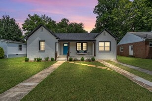 303 1st Ave in Murfreesboro, TN - Building Photo