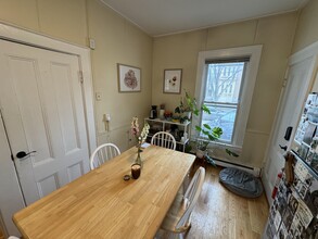 12 Claremon St, Unit #1 in Somerville, MA - Building Photo - Building Photo