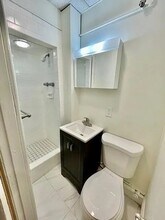 4 Garden Ct St in Boston, MA - Building Photo - Building Photo