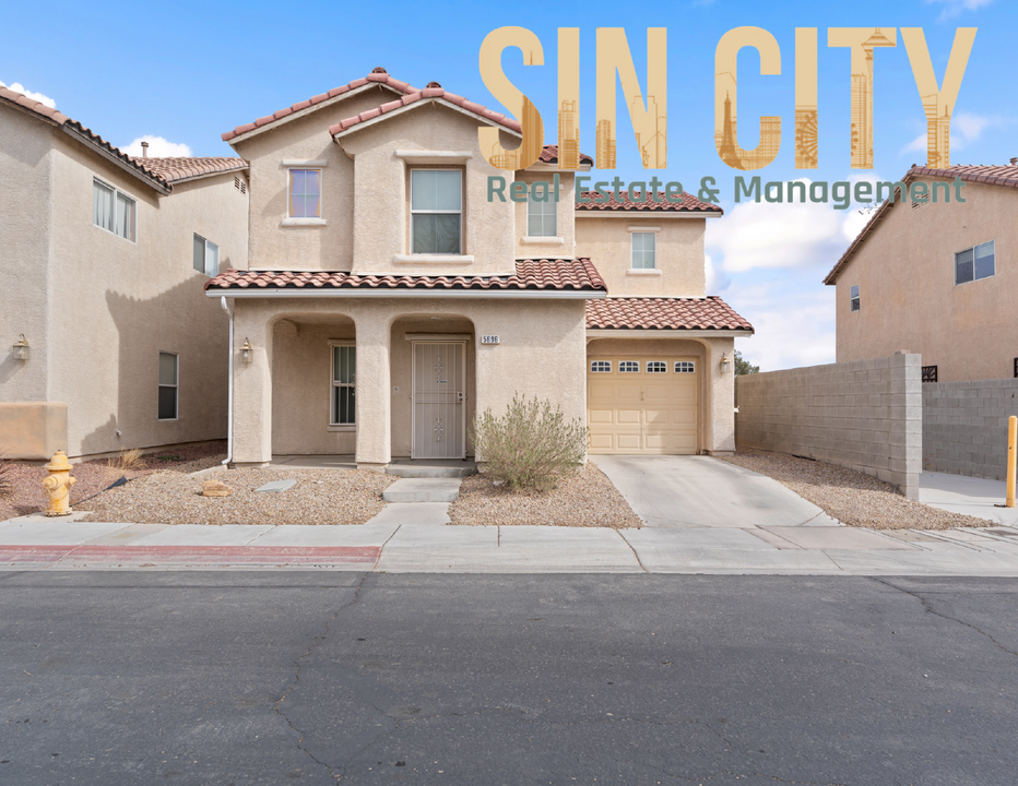 5696 E Park City Ave in Las Vegas, NV - Foto de edificio
