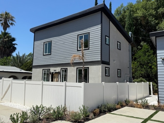 property at 19515 Cantara St