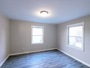 514 Arsan Ave, Unit 1 in Baltimore, MD - Foto de edificio - Building Photo