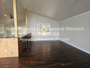 985 Northcliffe Dr N in Salt Lake City, UT - Building Photo - Building Photo