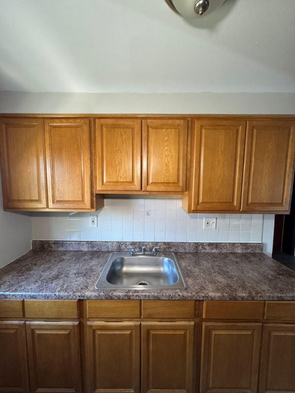 344 S 6th St in Newark, NJ - Building Photo - Building Photo