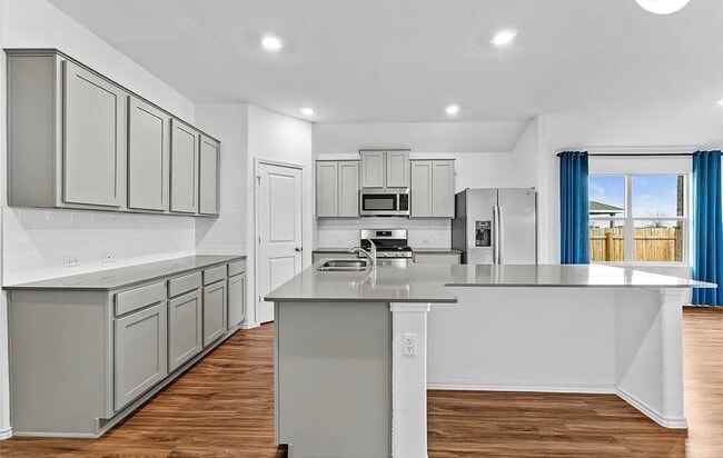 156 Sky Meadows Cir in San Marcos, TX - Foto de edificio - Building Photo