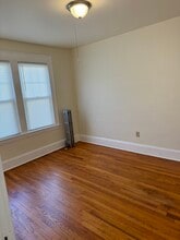 86 Jenness St in Springfield, MA - Foto de edificio - Building Photo