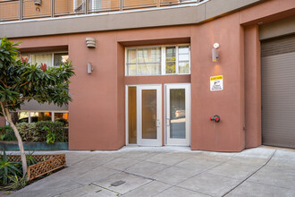 Sierra Heights in San Francisco, CA - Building Photo - Building Photo