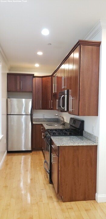 11 Sheafe St, Unit 2 in Boston, MA - Building Photo