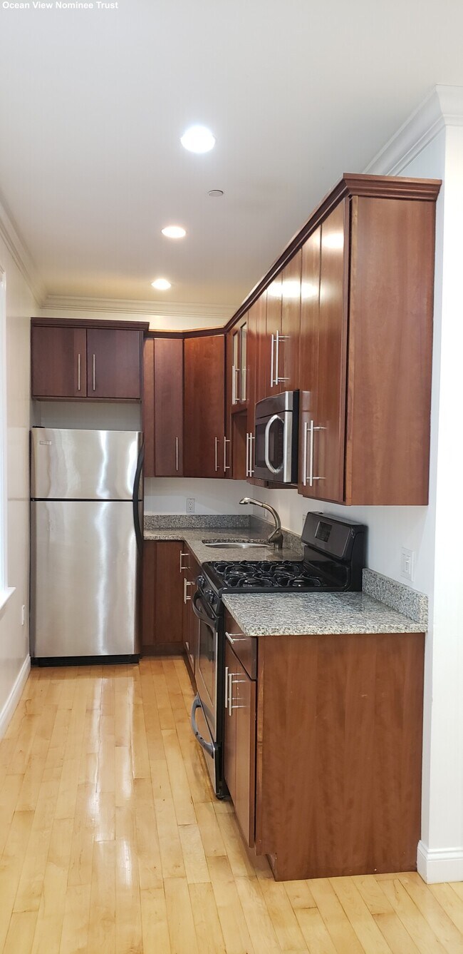 property at 11 Sheafe St