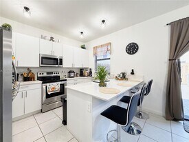 11871 SW 247th Ter in Princeton, FL - Building Photo